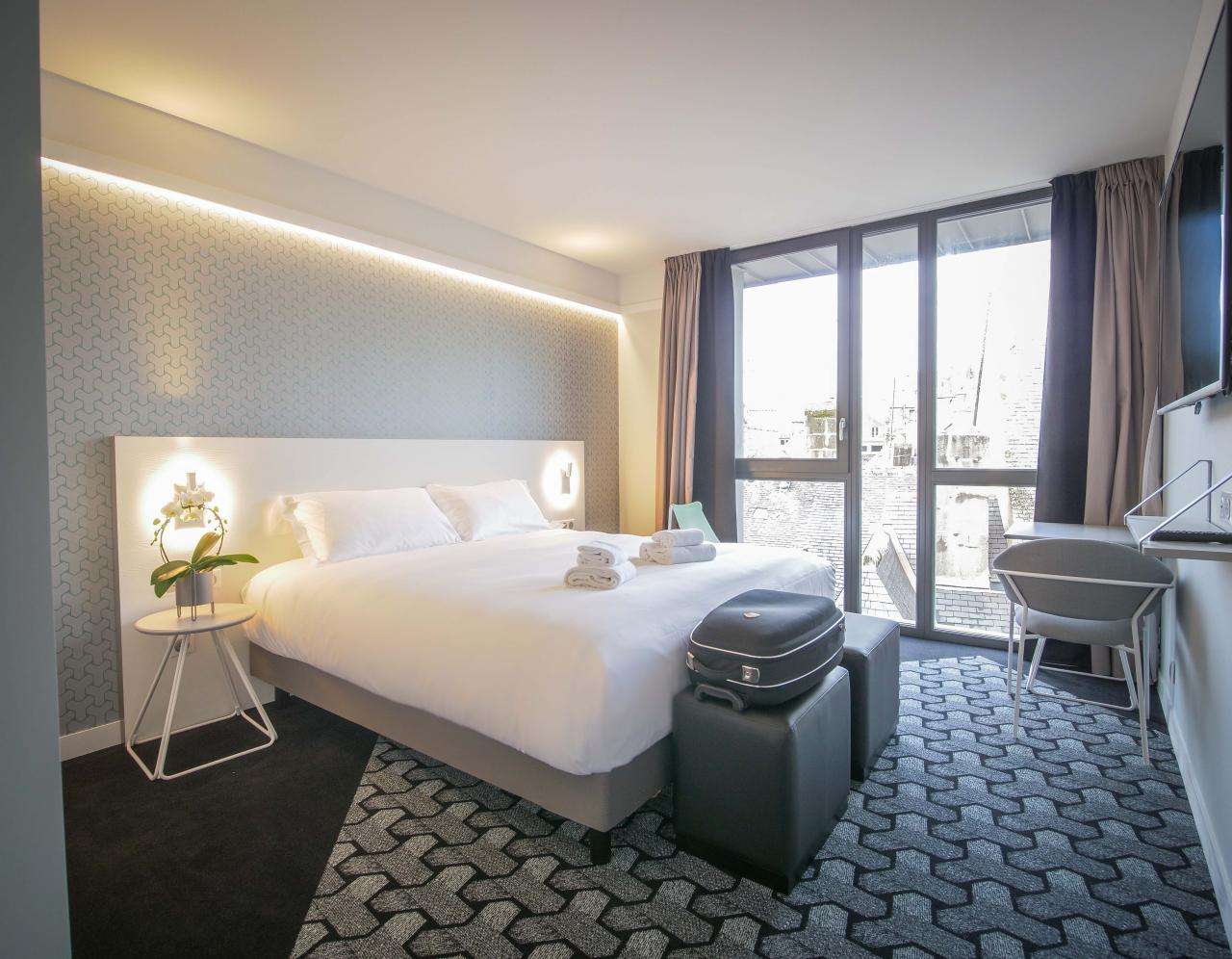 Le Magic Hotel & Spa Vitré  - room