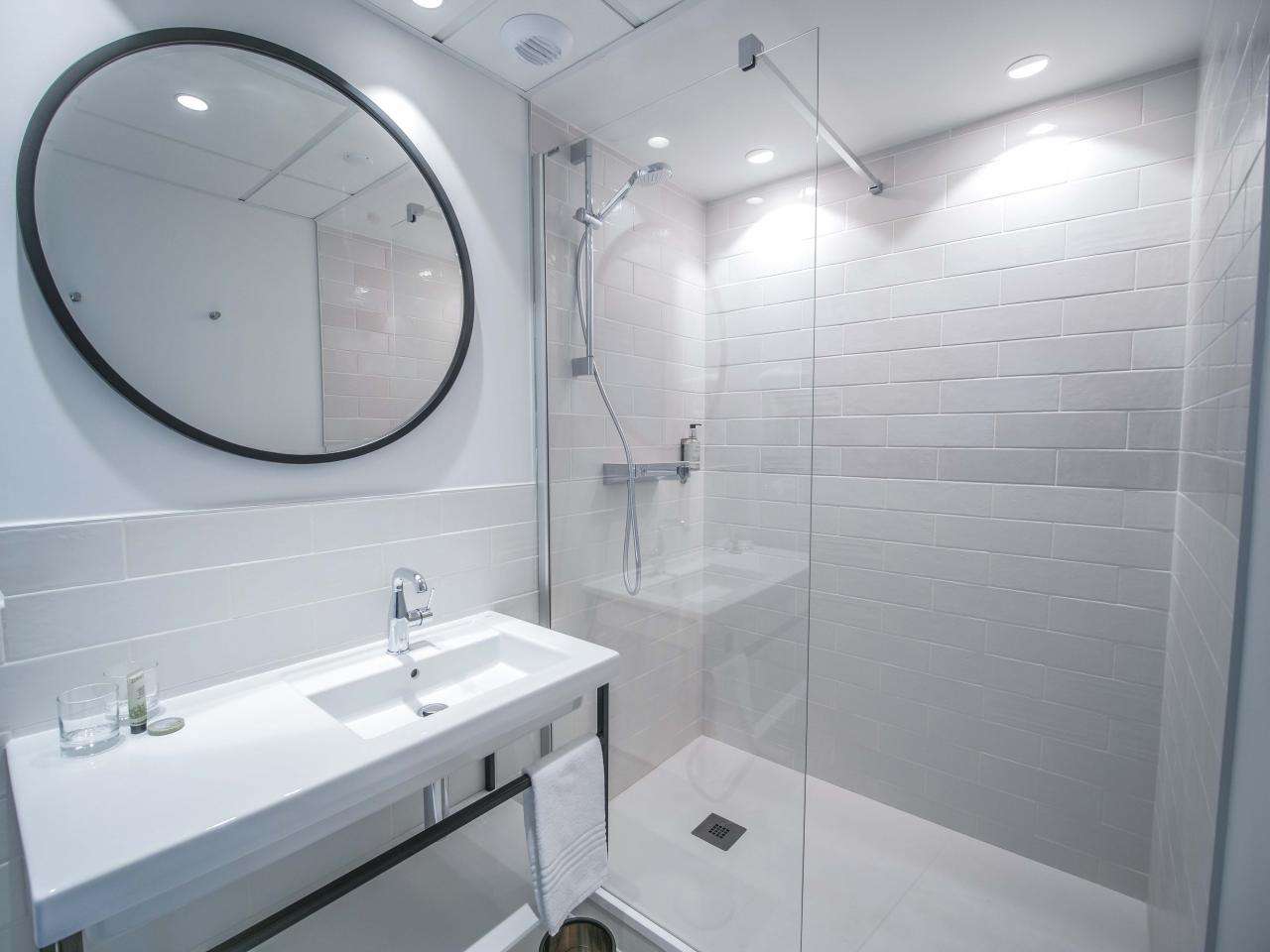 Le Magic Hotel & Spa Vitré  - room