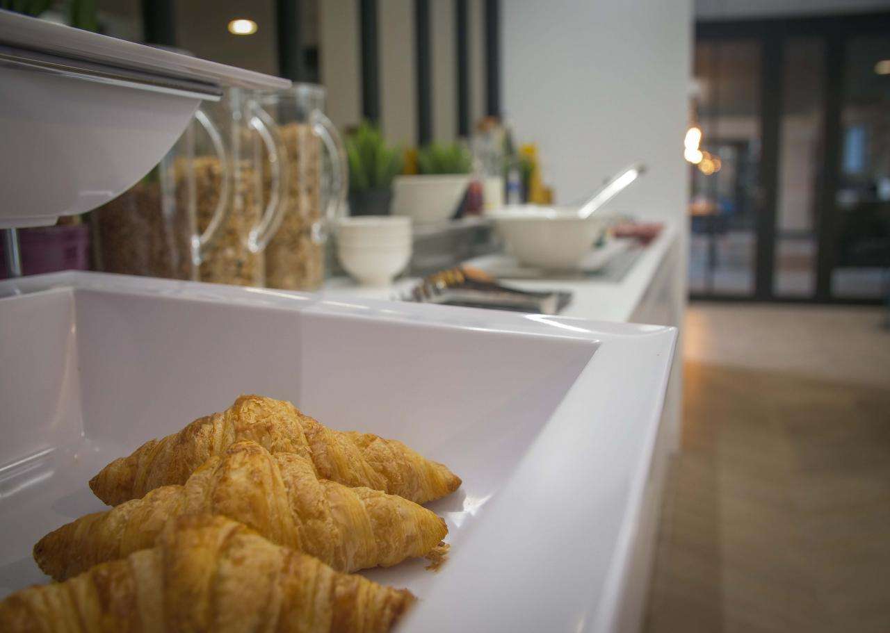 Le Magic Hotel & Spa Vitré  - breakfast